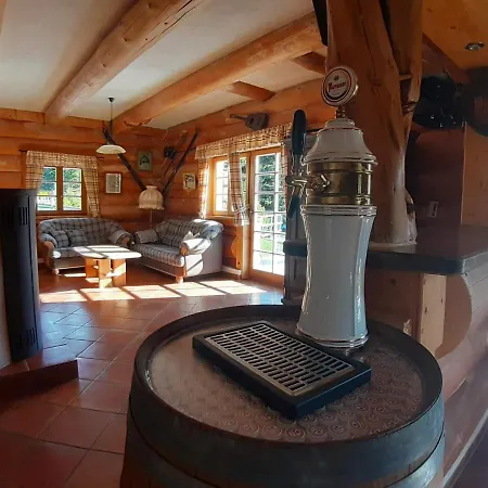 Schoenberghuette 別荘 *