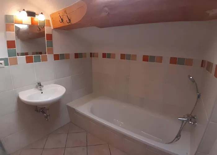 別荘 Schoenberghuette ラッハタール