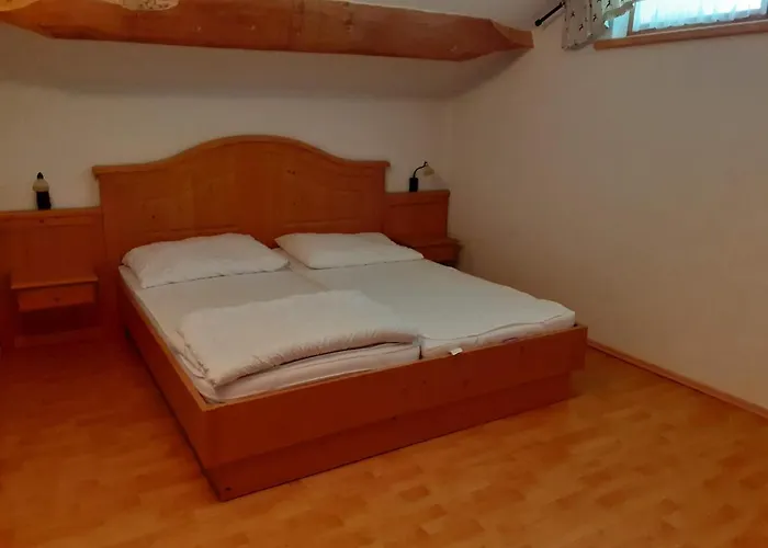 Schoenberghuette 別荘